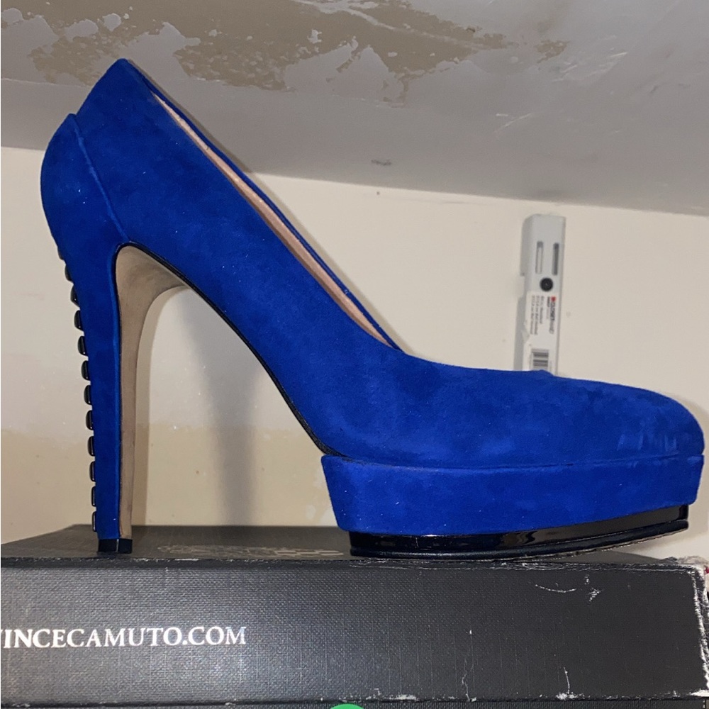 Vince Camuto Heels